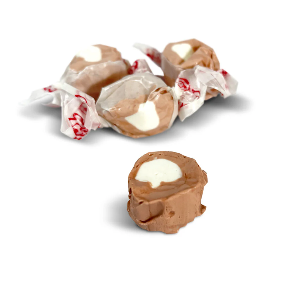 Taffy Town Salt Water Taffy Root Beer Float | 2.5lb, Bag - Image 2